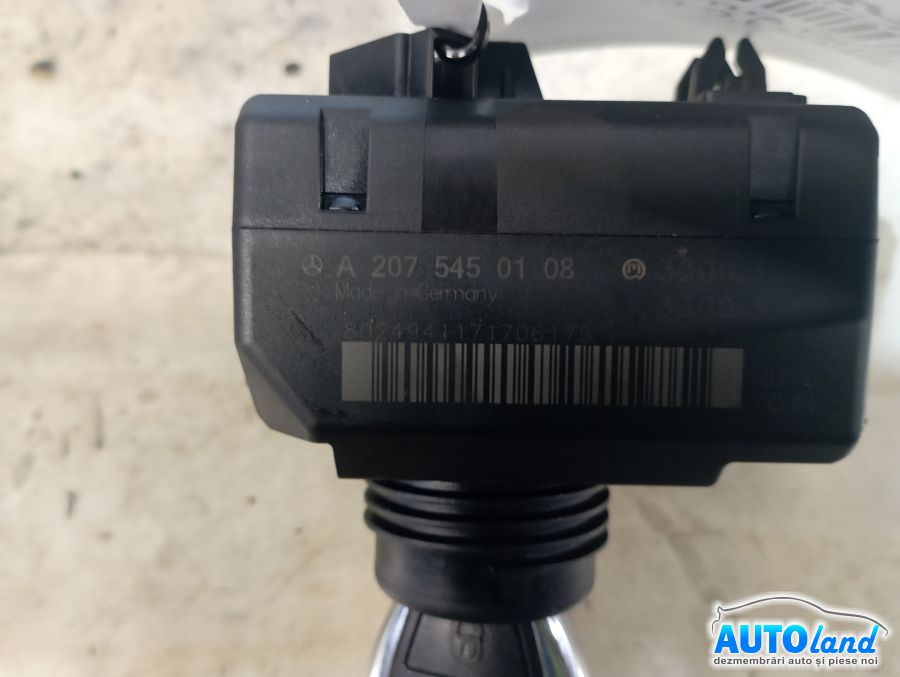 Contact cu Chei Auto MERCEDES-BENZ C-CLASS (W204) 2007-2026 Cod A2075450108