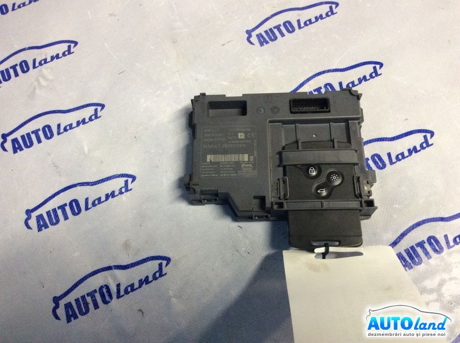 Contact cu Chei Auto RENAULT CLIO IV 2012-2025