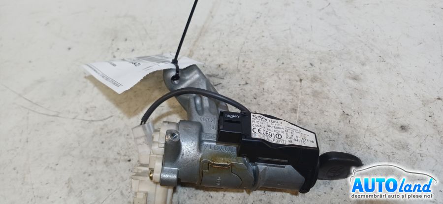 Contact cu Chei Auto TOYOTA RAV 4 II (XA2) 2000-2026 Cod 8978352010