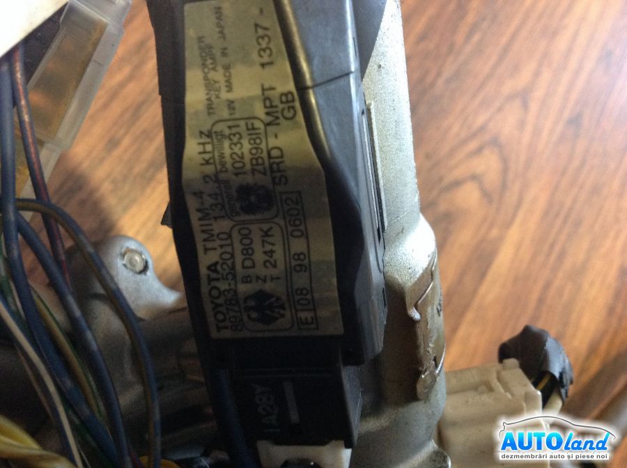 Contact cu Chei Auto TOYOTA YARIS (_P1_) 1999-2025