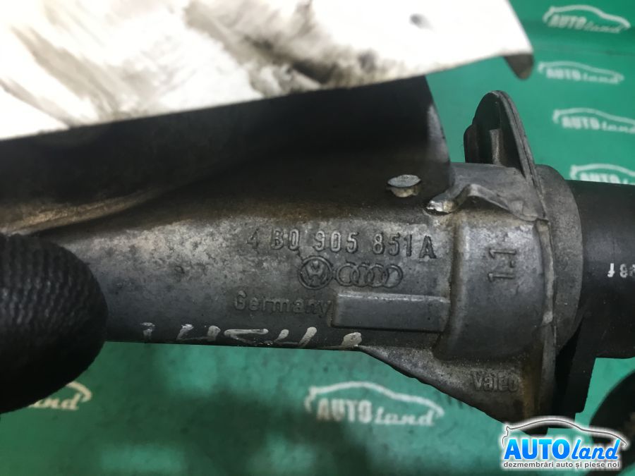Contact cu Chei Auto VOLKSWAGEN PASSAT (3B2) 1996-2000 Cod 4B0905851A