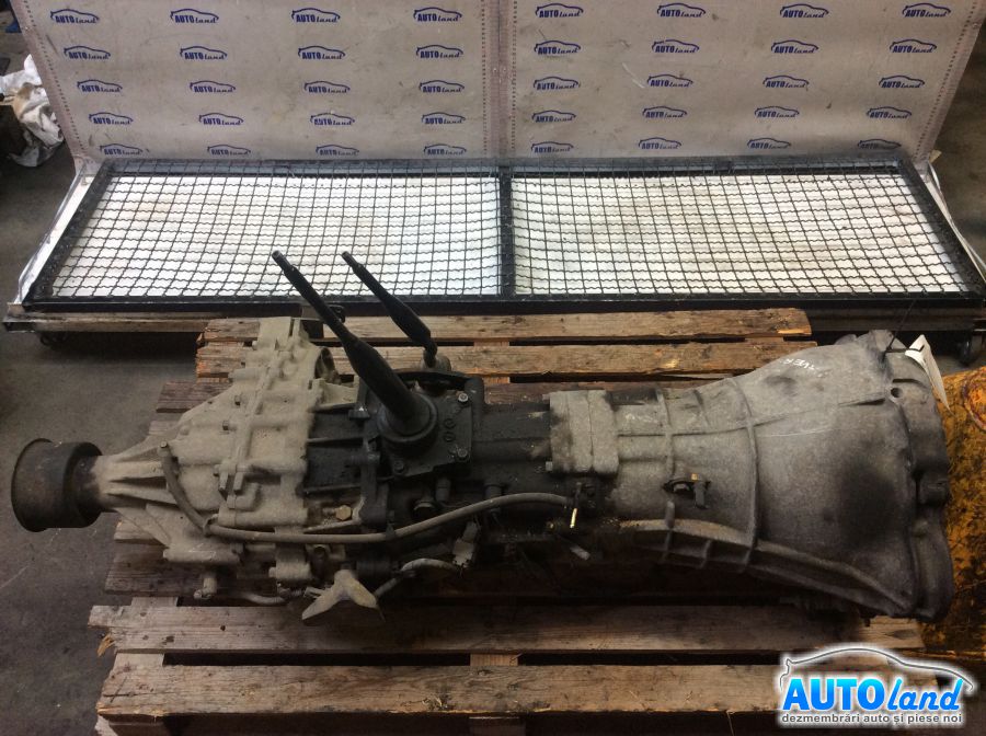 Cutie de viteza manuala FORD MAVERICK (UDS,UNS) 1993-1998 Cod 3210182342