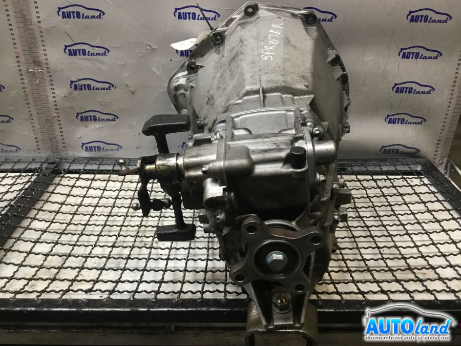 Cutie de viteza manuala MERCEDES-BENZ SPRINTER (905) 1995-2025 Cod 9032610101