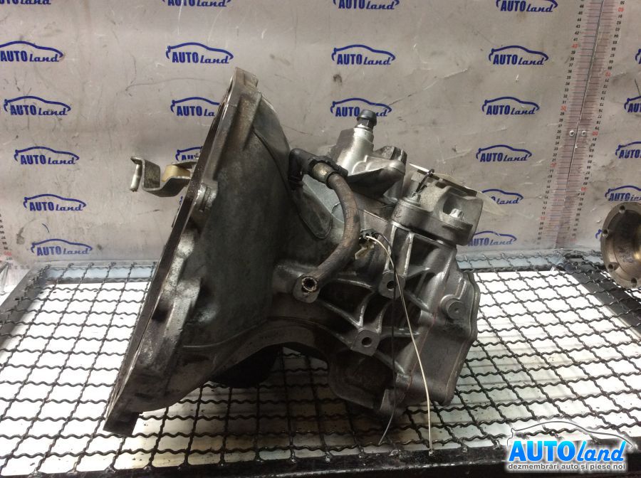 Cutie de viteza manuala OPEL CORSA C (F08,F68) 2000-2025 Cod 55355489