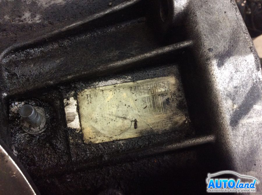 Cutie de viteza manuala RENAULT CLIO III (BR0/1,CR0/1) 2005-2025 Cod 7701700553