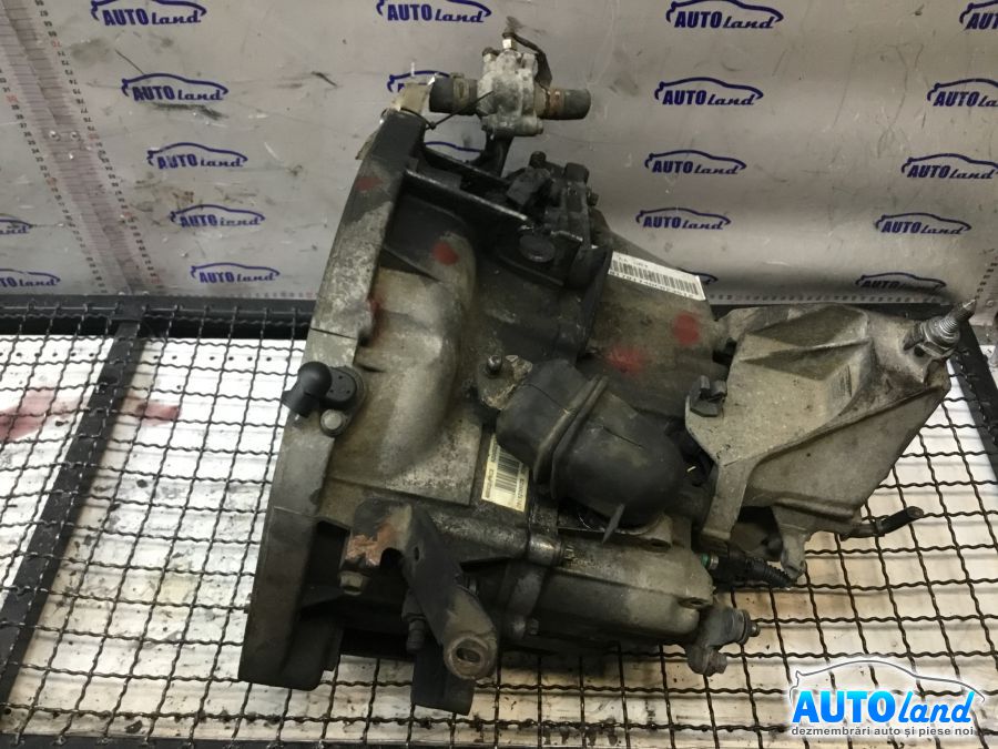 Cutie de Viteza Manuala RENAULT LAGUNA I (B56_,556_) 1993-2001 Cod 8200025740