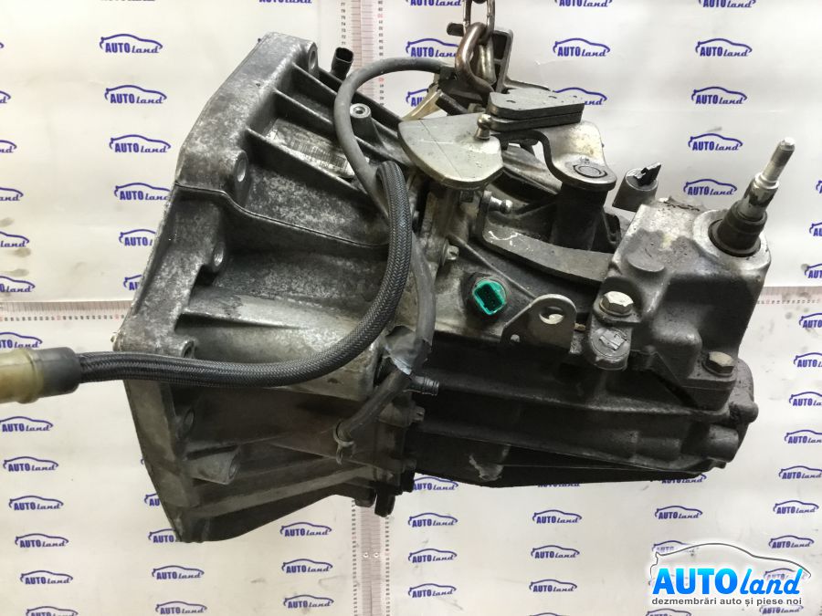 Cutie de viteza manuala RENAULT MEGANE II (BM0/1_,CM0/1_) 2002-2025 Cod 7701700552