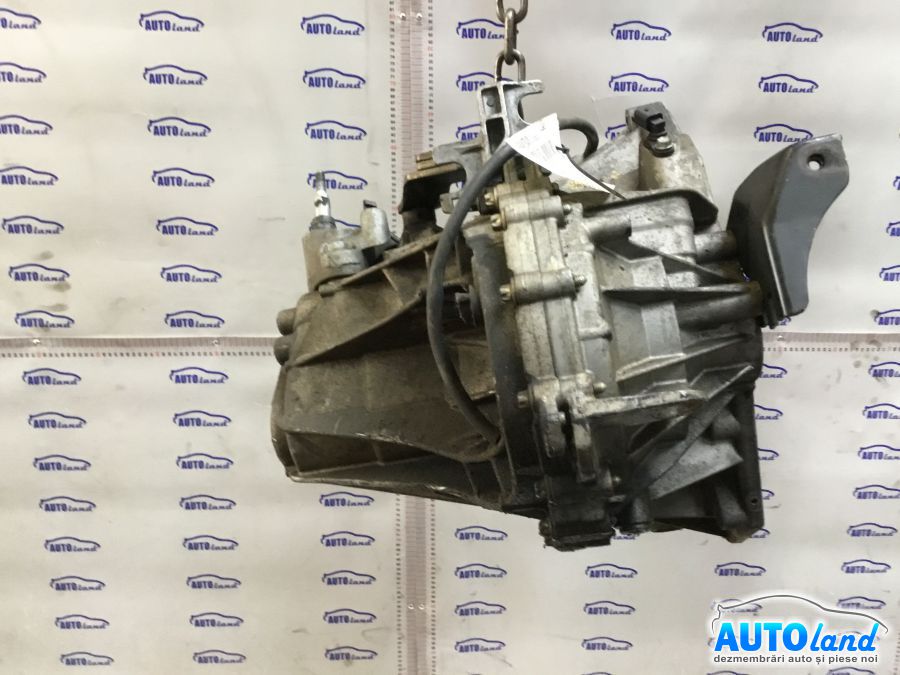 Cutie de viteza manuala RENAULT MEGANE II (BM0/1_,CM0/1_) 2002-2025 Cod 7701700552