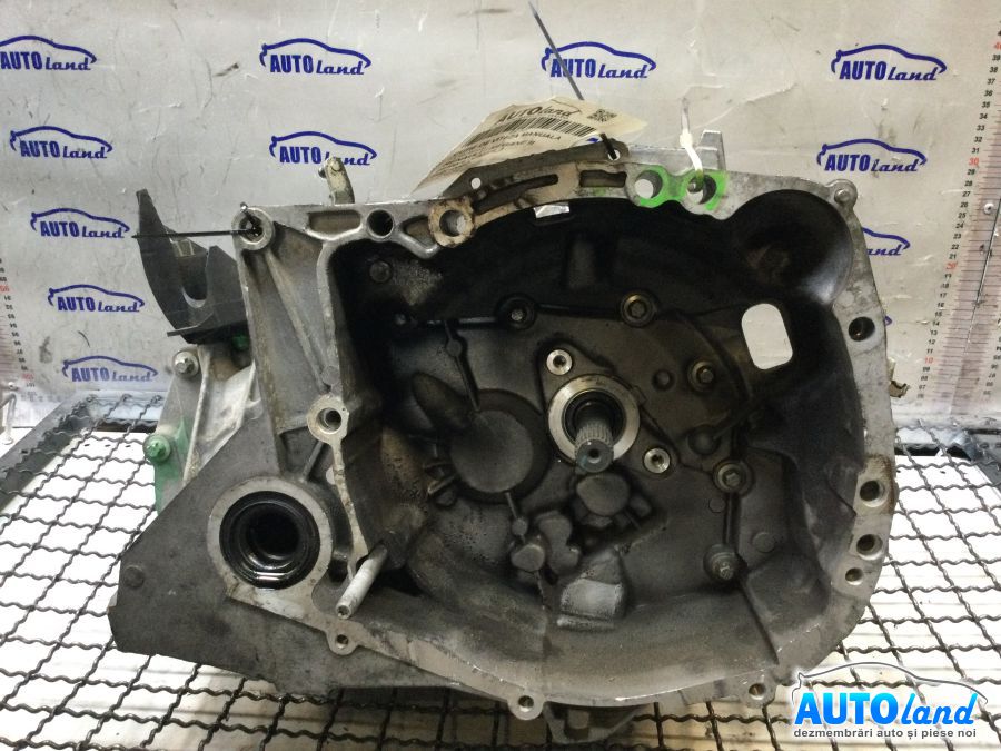Cutie de viteza manuala RENAULT MEGANE II (BM0/1_,CM0/1_) 2002-2025 Cod 7701723238