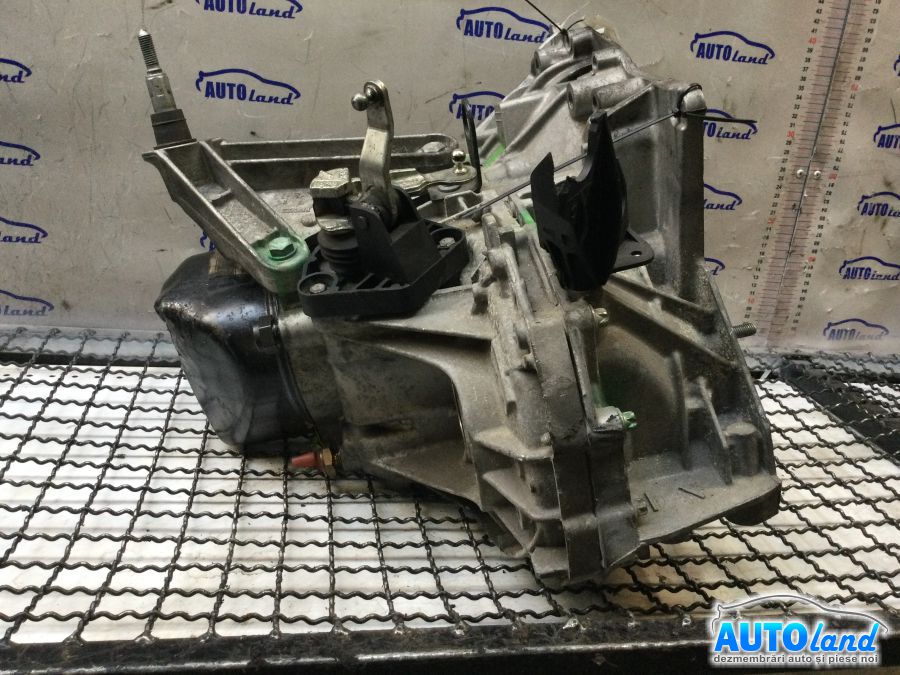 Cutie de viteza manuala RENAULT MEGANE II (BM0/1_,CM0/1_) 2002-2025 Cod 7701723238