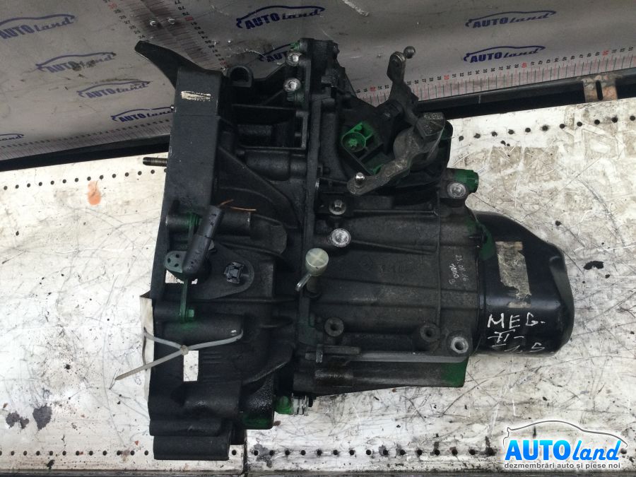 Cutie de viteza manuala RENAULT MEGANE II (BM0/1_,CM0/1_) 2002-2025 Cod 8200114679