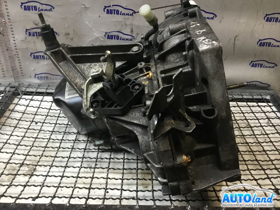 Cutie de viteza manuala RENAULT MEGANE II (BM0/1_,CM0/1_) 2002-2025 Cod 8200133311