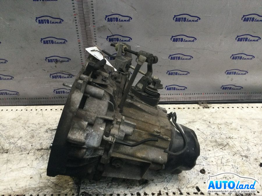 Cutie de viteza manuala RENAULT MEGANE II (BM0/1_,CM0/1_) 2002-2025 Cod 8200210039