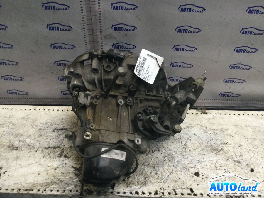 Cutie de viteza manuala RENAULT MEGANE II (BM0/1_,CM0/1_) 2002-2025 Cod 8200210039