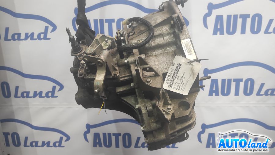 Cutie de viteza manuala RENAULT MEGANE II (BM0/1_,CM0/1_) 2002-2025 Cod 8200370824