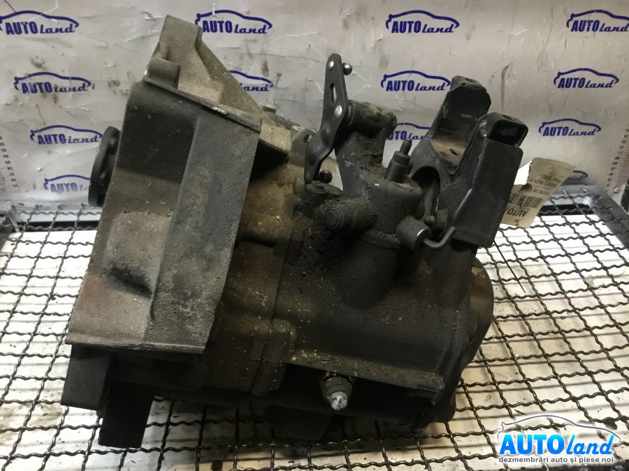 Cutie de viteza manuala SEAT IBIZA IV (6J5,6P1) 2008-2017 Cod 02T301103K