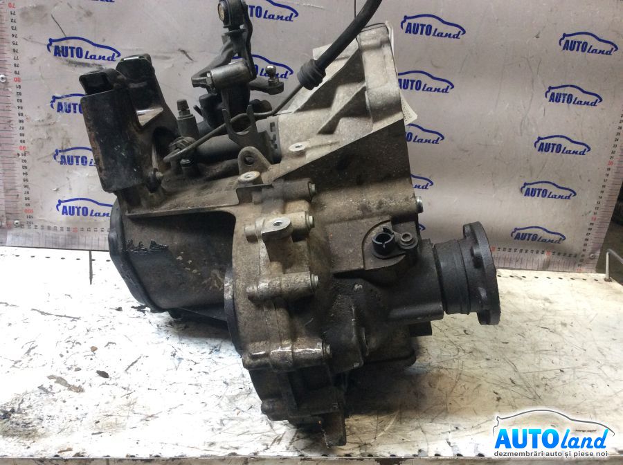 Cutie de viteza manuala SKODA FABIA (6Y2) 1999-2025 Cod 02T301103M