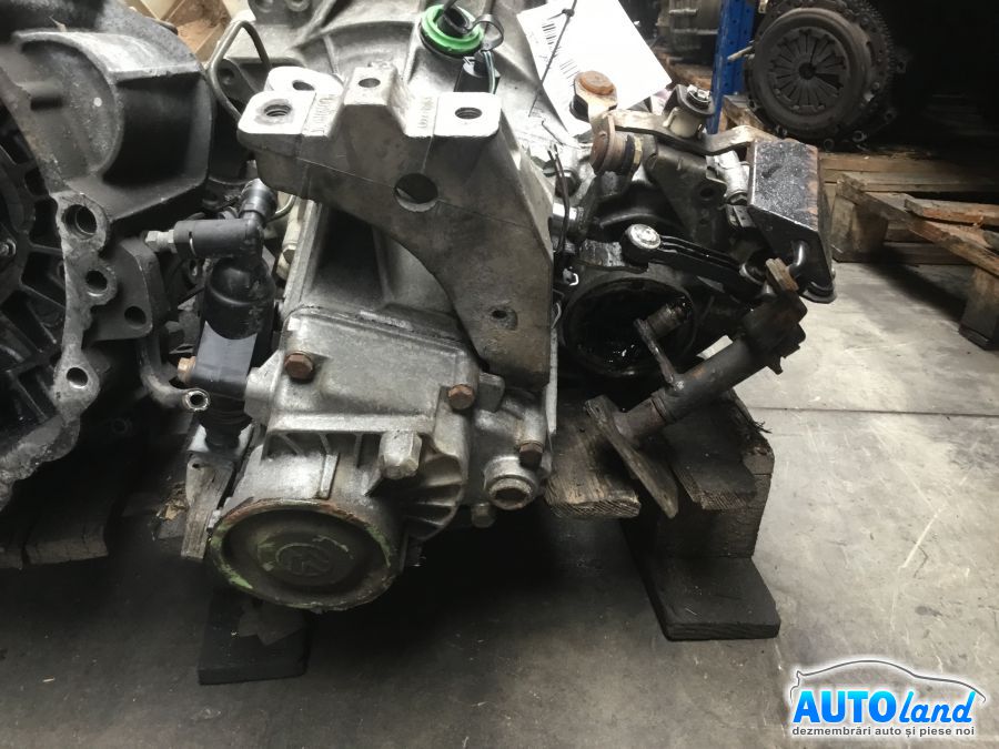 Cutie de Viteza Manuala VOLKSWAGEN GOLF IV (1J1) 1997-2005