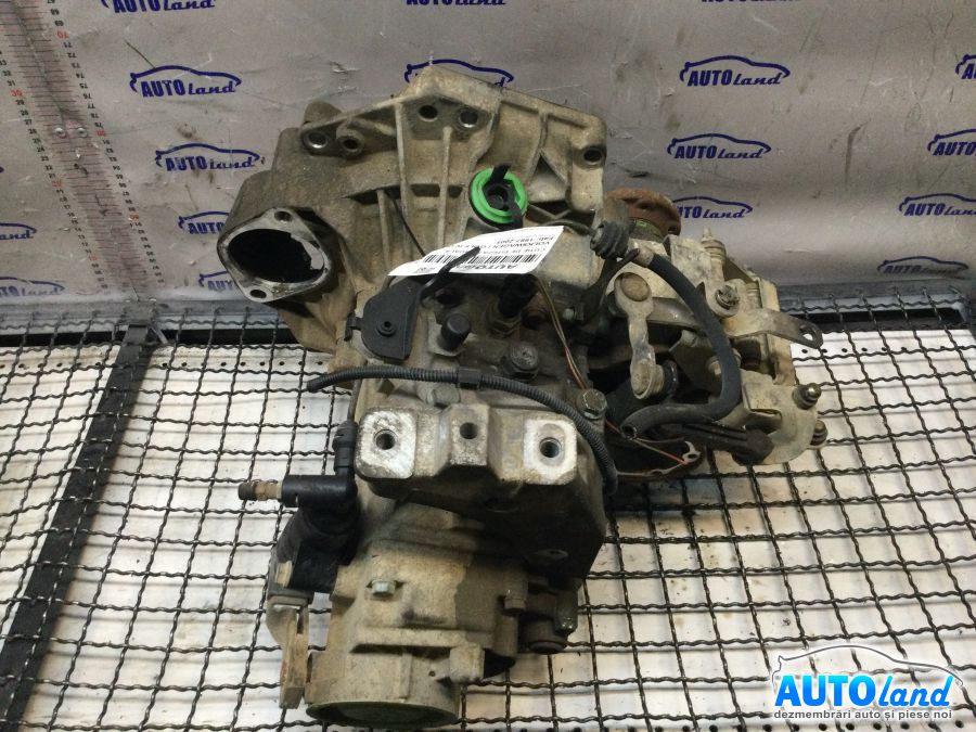 Cutie de Viteza Manuala VOLKSWAGEN GOLF IV (1J1) 1997-2005 Cod 02K301107K