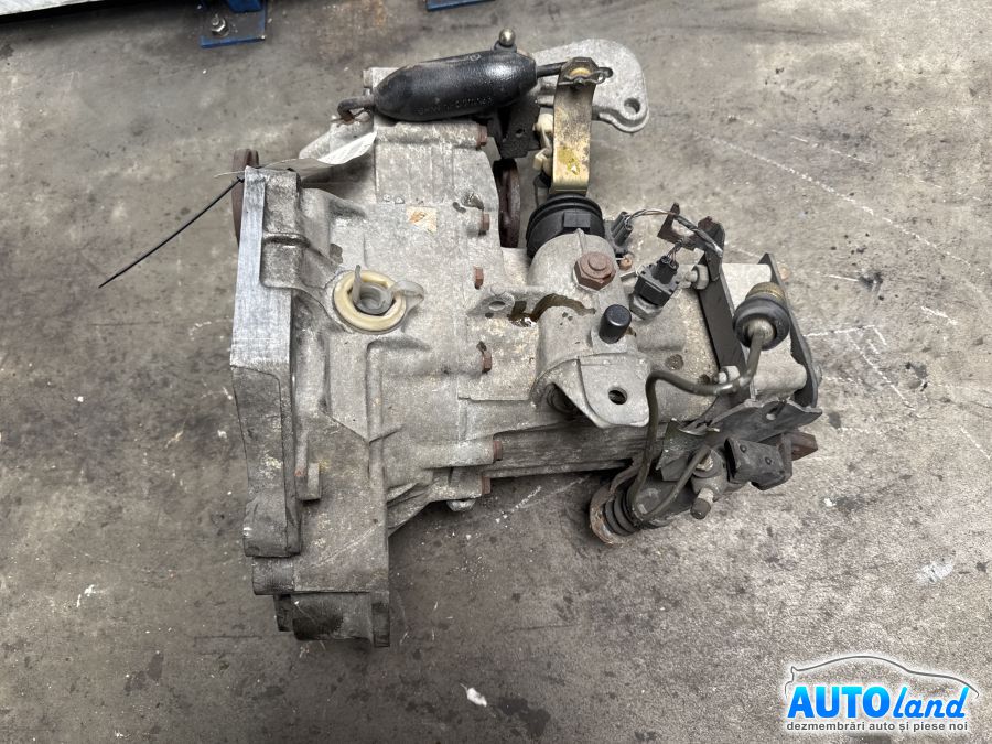 Cutie de viteza manuala VOLKSWAGEN POLO CLASSIC (6KV2) 1995-2002 Cod DFX