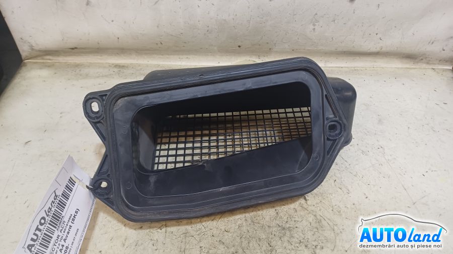 Deflector Aer AUDI A4 Avant (8K5) 2008-2025 Cod 8K1819904