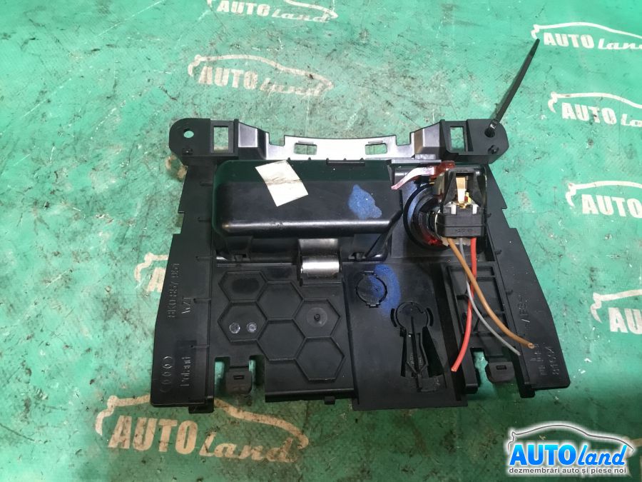 Diverse AUDI A4 (8K2) 2007-2025 Cod 8K0857951