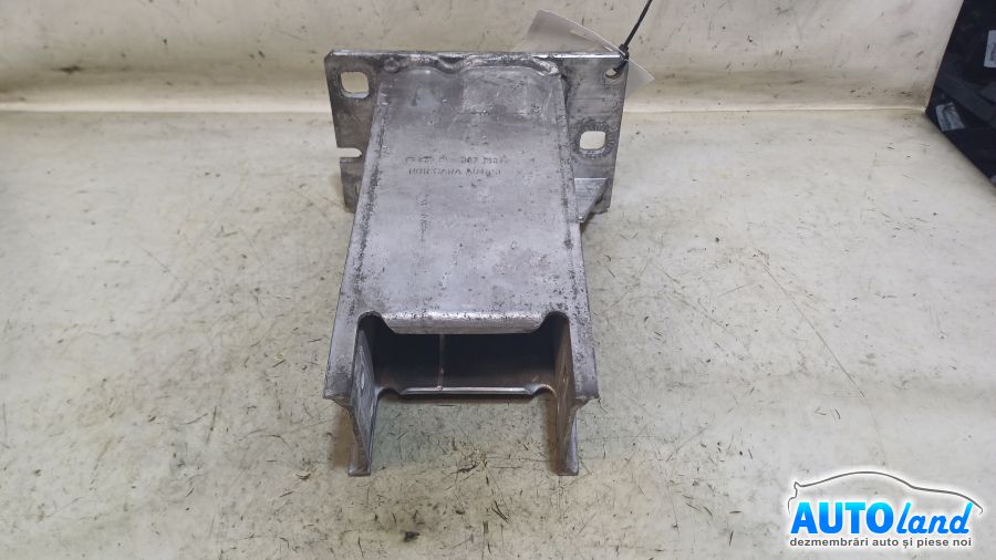 Diverse AUDI A4 Avant (8K5) 2008-2025 Cod 8K0807133C