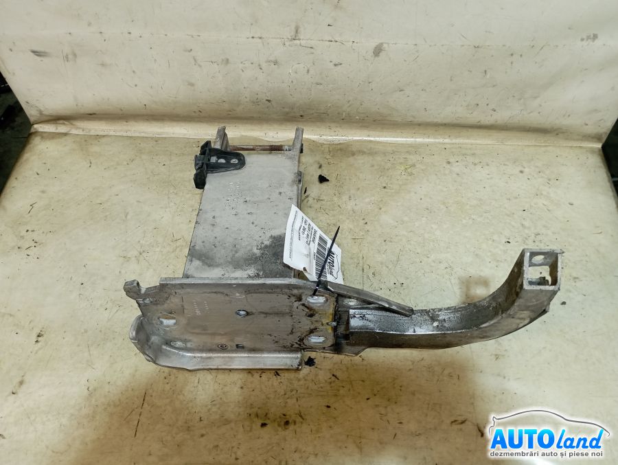 Diverse AUDI A6 (4G) 2011-2025 Cod 4G0807133F