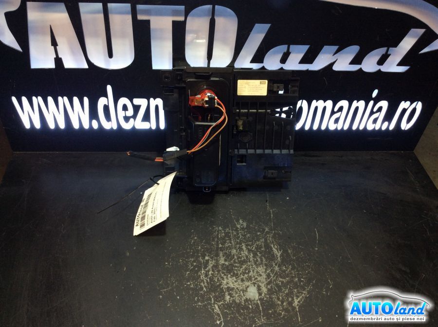 Diverse AUDI A6 Avant (4G5,C7) 2011-2025 Cod 4G0863273A