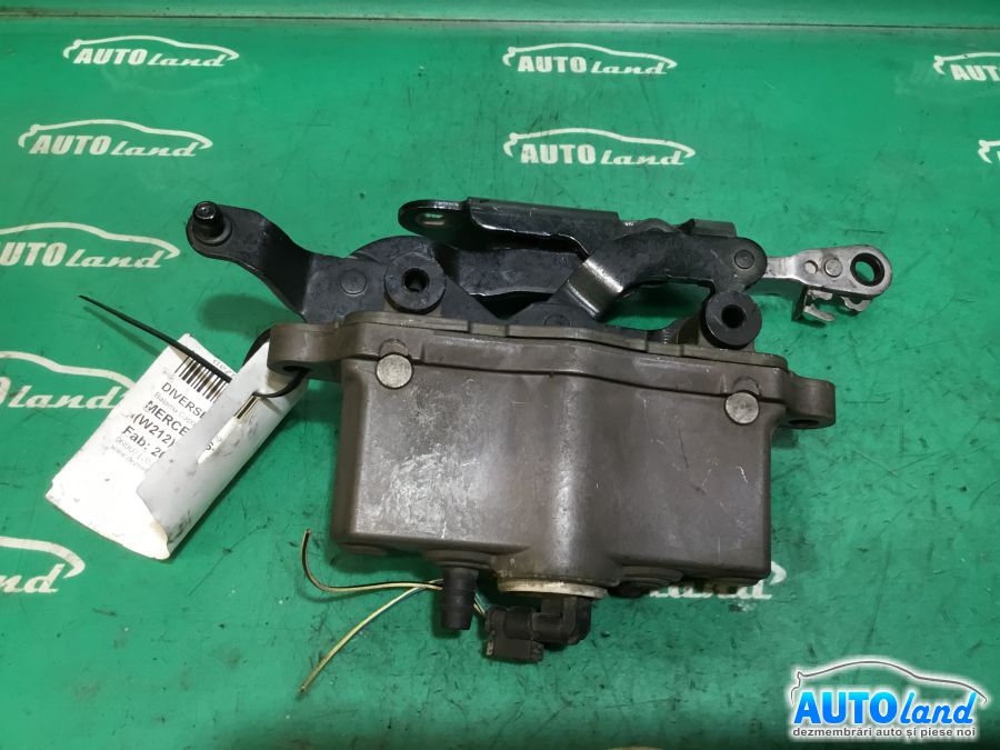 Diverse MERCEDES-BENZ E-CLASS (W212) 2009-2025 Cod A2048800128