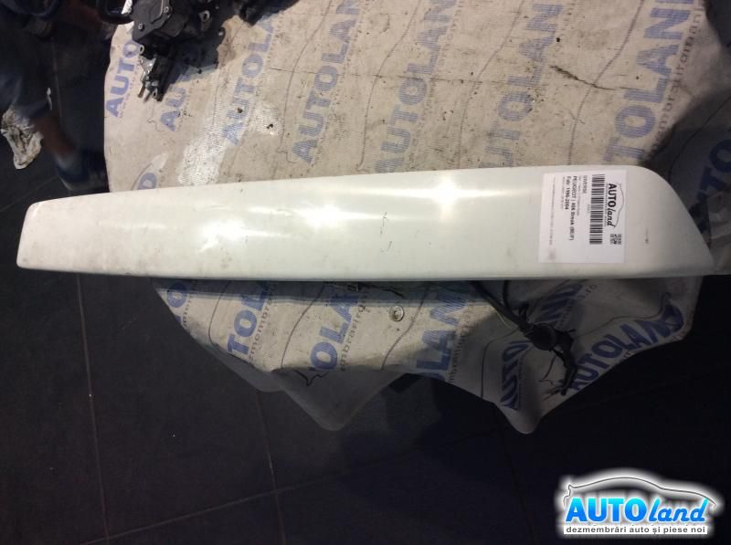 Diverse PEUGEOT 406 Break (8E/F) 1996-2004 Cod 9619960177