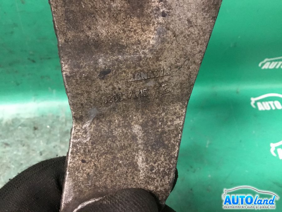 Diverse RENAULT MEGANE II (BM0/1_,CM0/1_) 2002-2025 Cod 8200371715