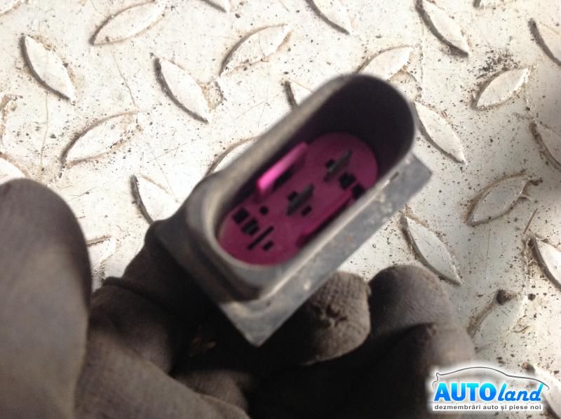 Electroventilator Radiator Racire SKODA OCTAVIA (1U2) 1996-2010 Cod 1J0959455