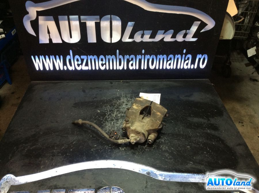 Etrier fata Stanga SKODA FABIA (6Y2) 1999-2025