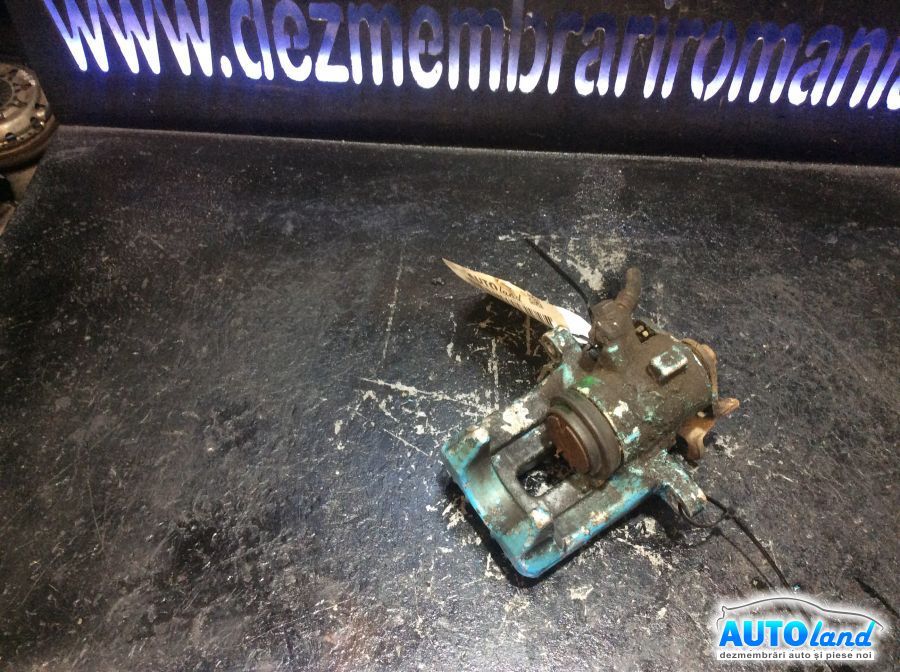 Etrier spate Stanga AUDI A6 (4B,C5) 1997-2005