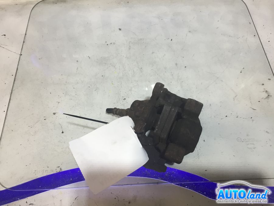 Etrier spate Stanga MERCEDES-BENZ C-CLASS (W203) 2000-2025