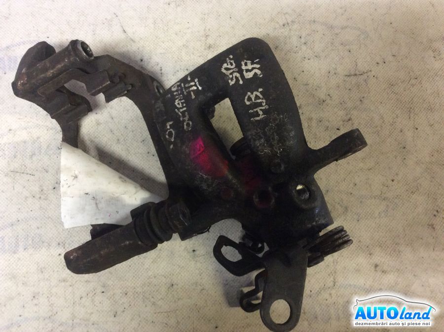 Etrier spate Stanga SKODA OCTAVIA (1Z3) 2004-2025
