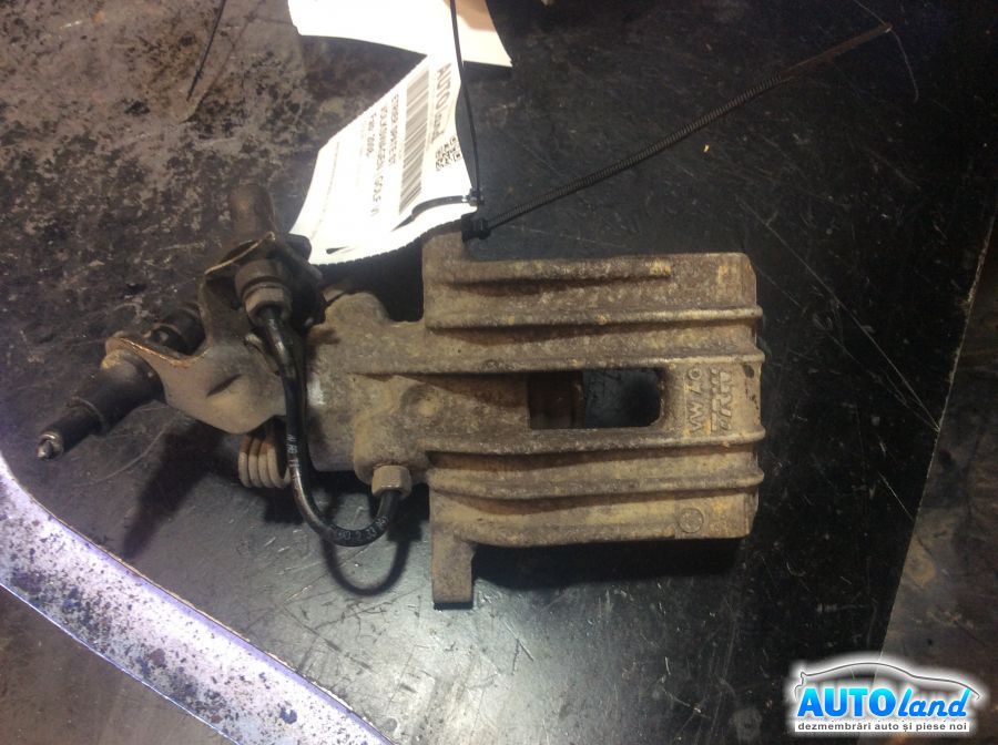 Etrier spate Stanga VOLKSWAGEN GOLF VI 2008-2025