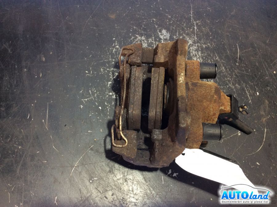 Etrier spate Stanga VOLVO V70 II combi (P80_) 2000-2025