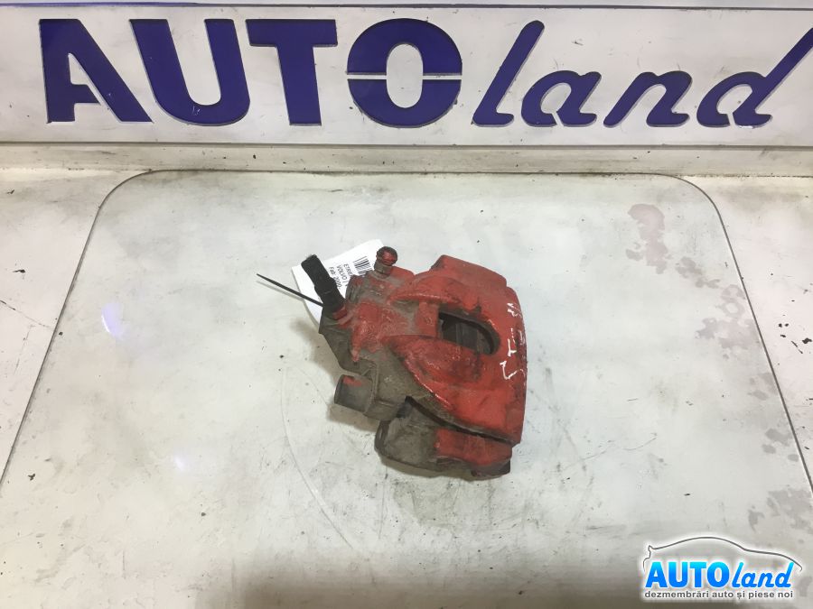 Etrier spate Stanga VOLVO V70 II combi (P80_) 2000-2025