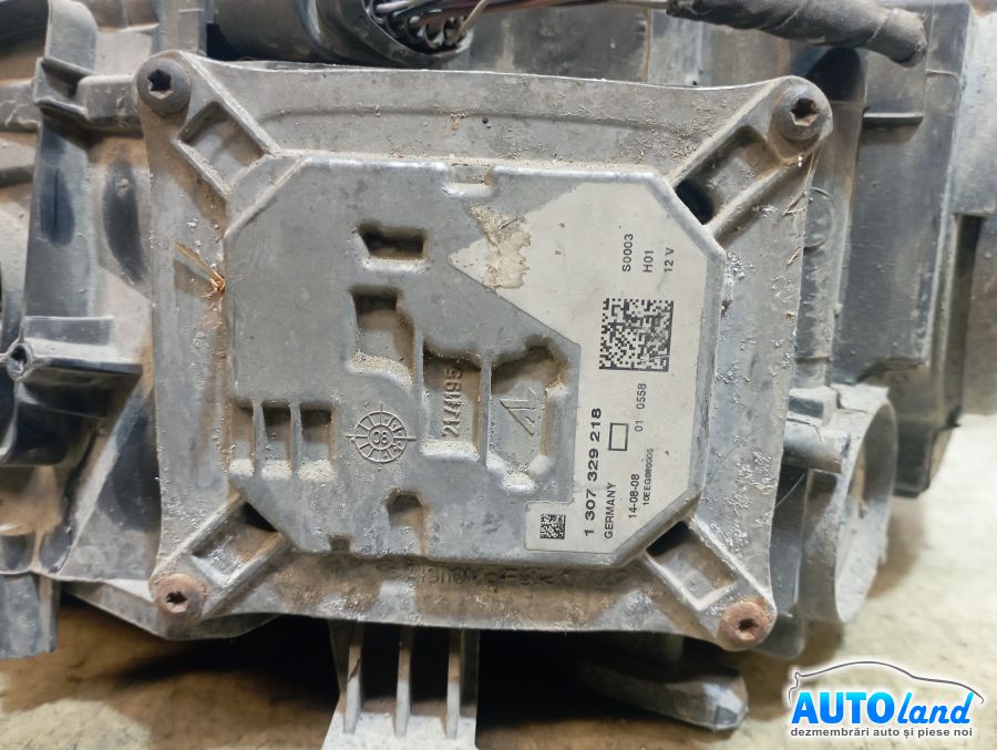 Far Dreapta AUDI A4 (8K2) 2007-2025 Cod 8K0941030C