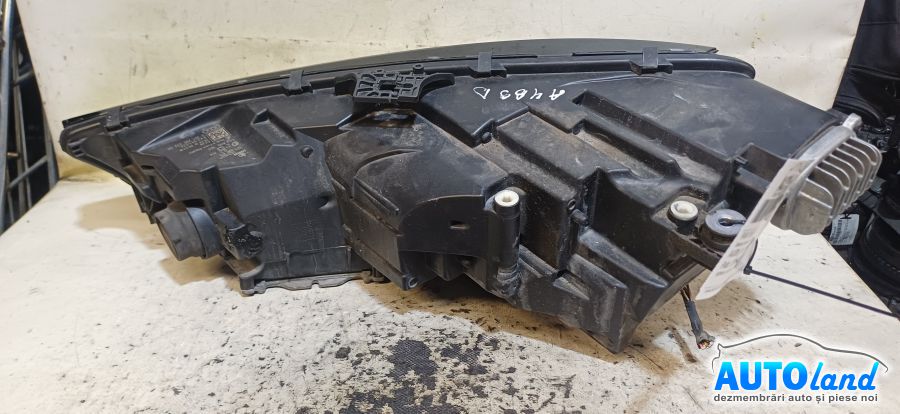 Far Dreapta AUDI A4 Avant (B9 8W) 2015-2018 Cod 8W0941034