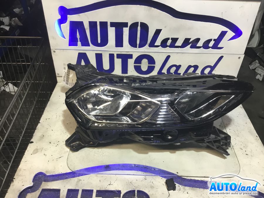 Far Dreapta CITROEN DS3 2009-2025 Cod 9820840580