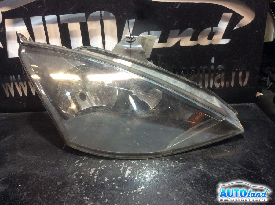 Far Dreapta FORD FOCUS (DAW,DBW) 1998-2001