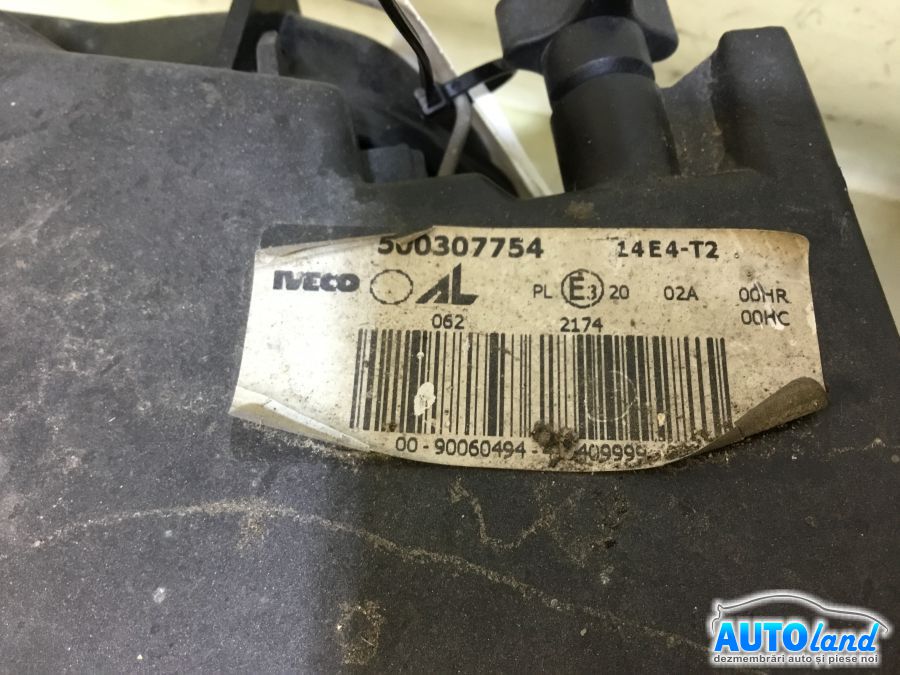 Far Dreapta IVECO Daily II 1999-2006 Cod 500307754