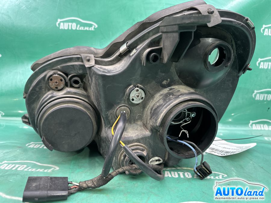 Far Dreapta MERCEDES-BENZ C-CLASS (W203) 2000-2025 Cod SK330111301