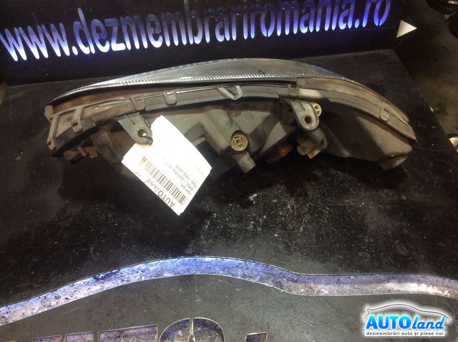 Far Dreapta OPEL ZAFIRA (F75_) 1999-2005