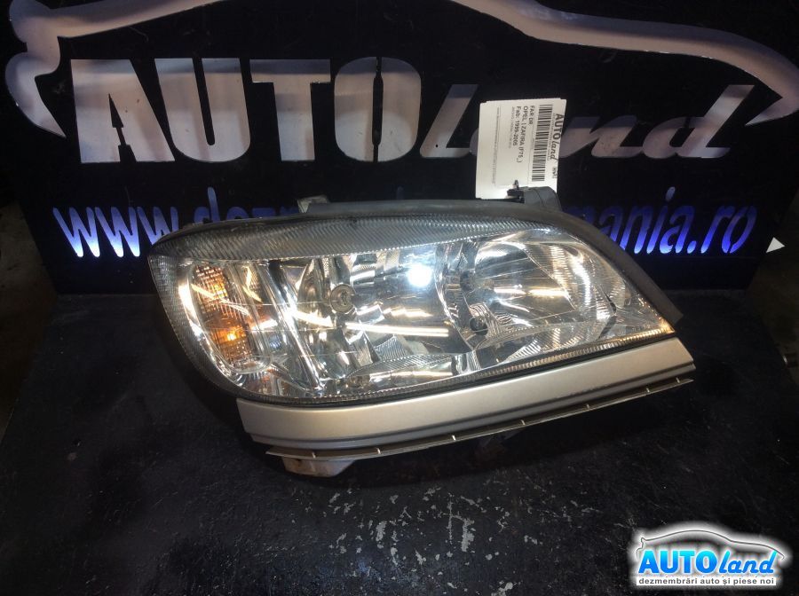 Far Dreapta OPEL ZAFIRA (F75_) 1999-2005