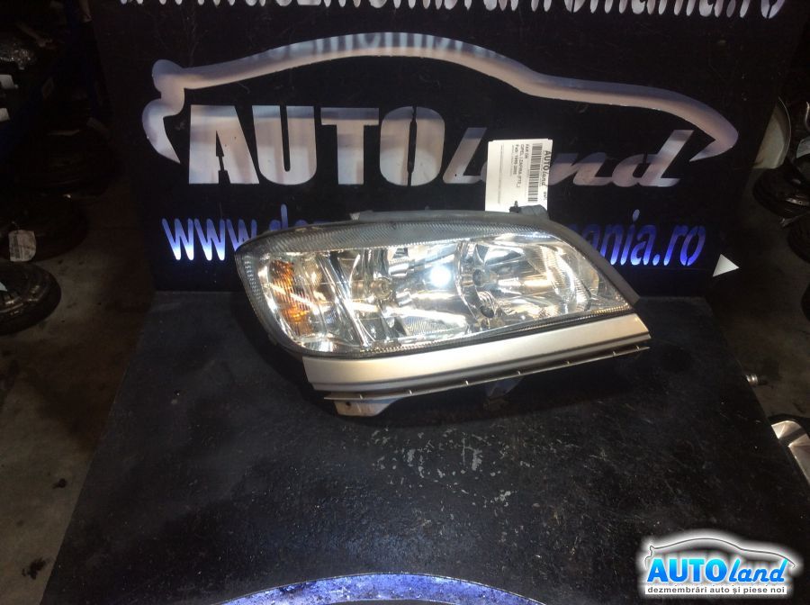 Far Dreapta OPEL ZAFIRA (F75_) 1999-2005