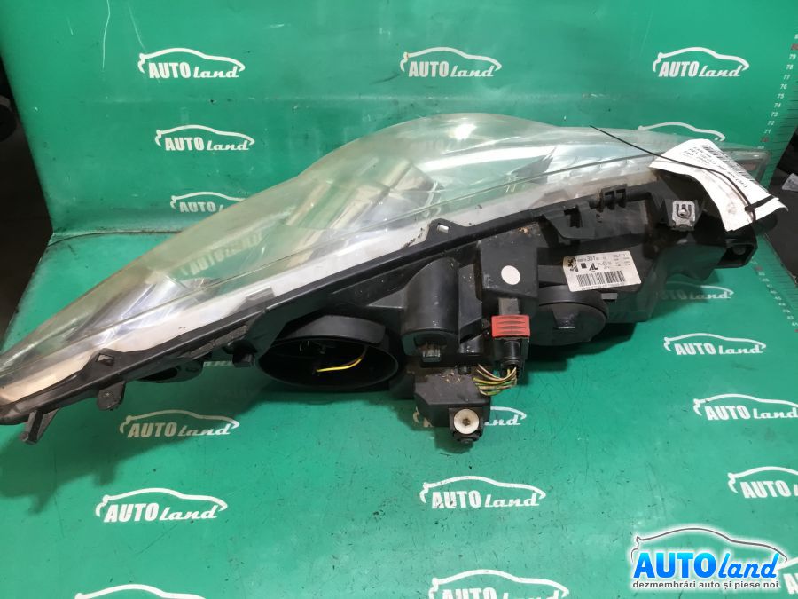 Far Dreapta PEUGEOT 307 SW (3H) 2002-2025